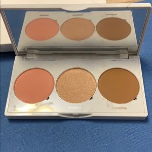 Realher ultimate glow getter cheek trio